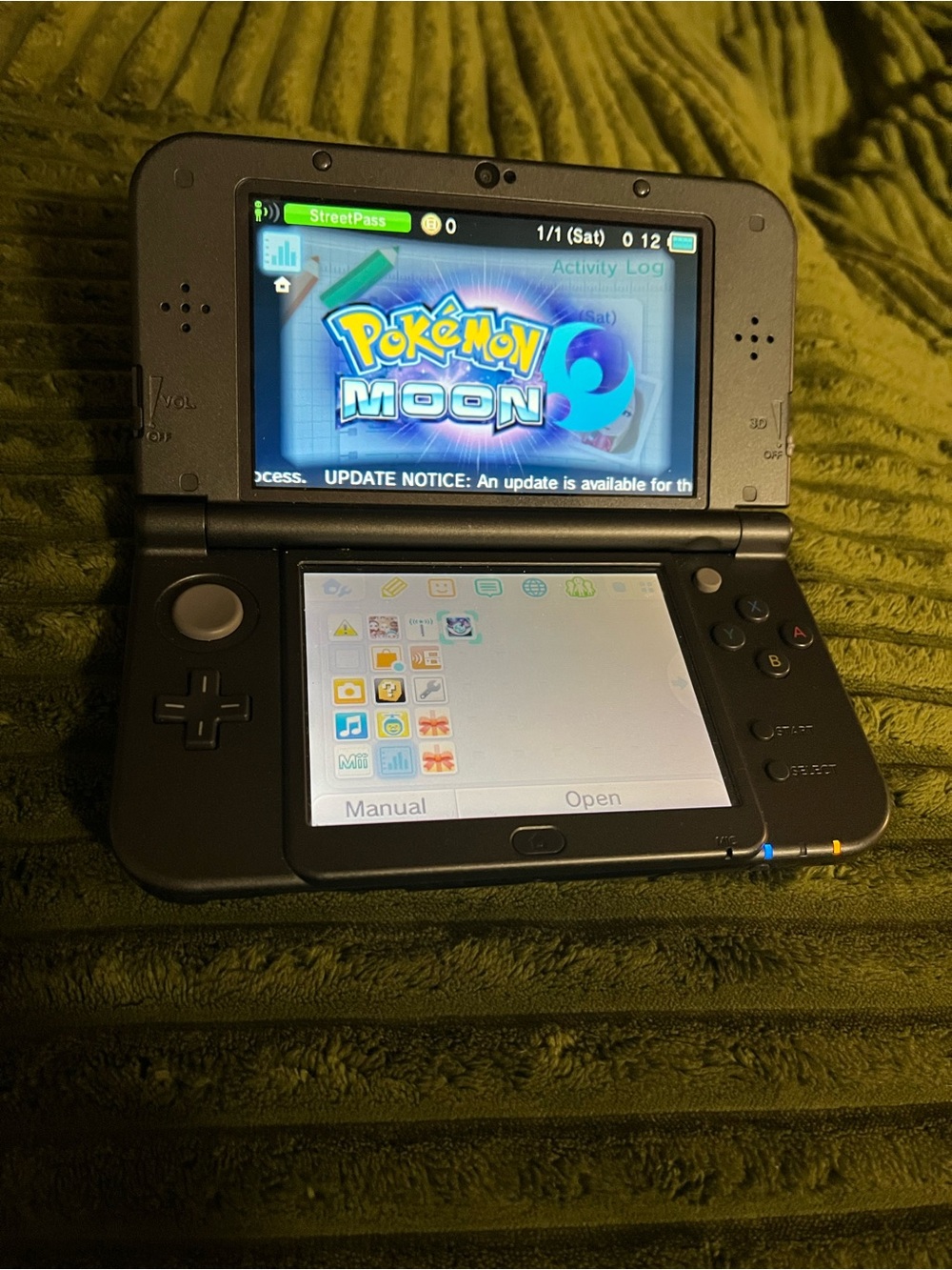 Nintendo 3DS XL Handheld Console - Black